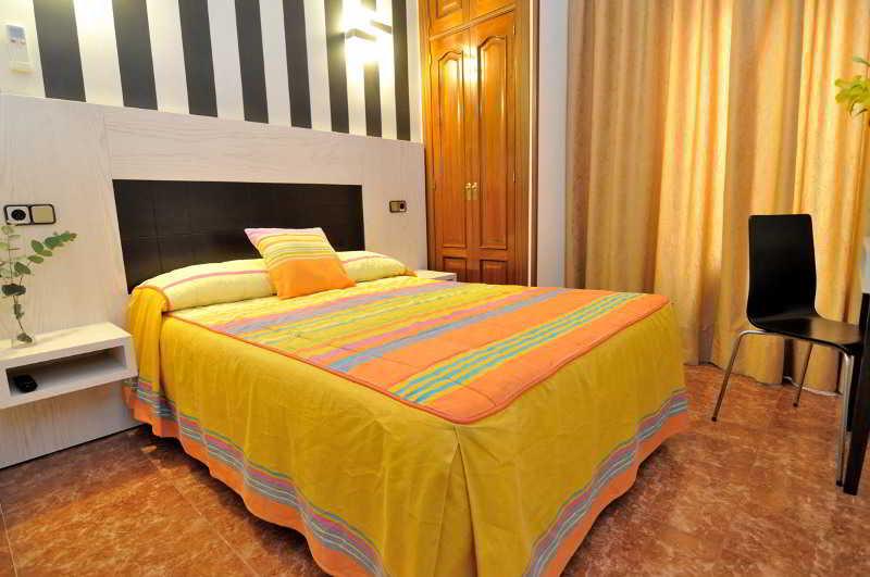 Hostal Castilla Mocejon Exterior photo